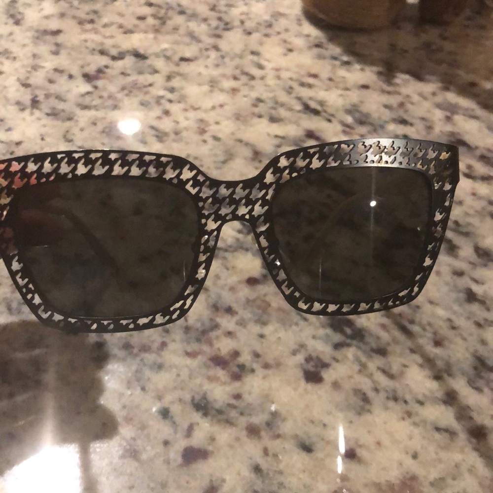 GX by Gwen Stefani Black and Silver Houndstooth Square Sunglasses